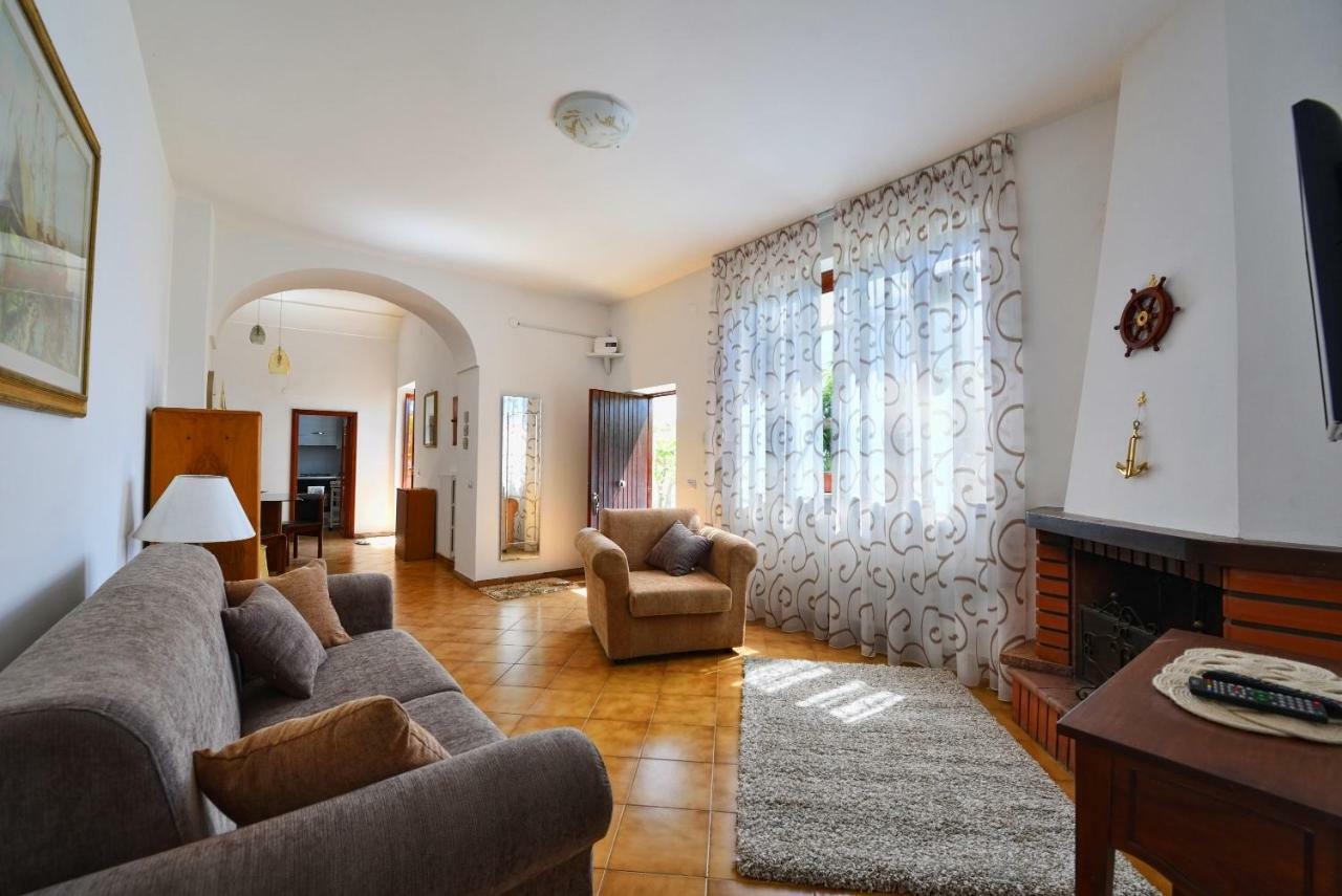 Dama Di Cuori Villa Конка деи Марини Екстериор снимка